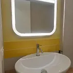 Mediterranea *